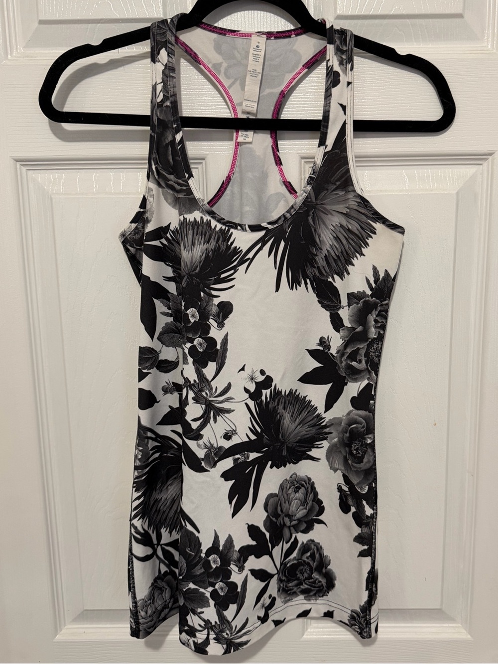 Lululemon Black & White Floral Racerback Tank